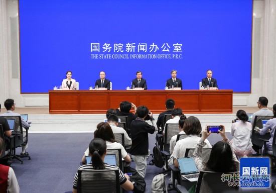 于琪洋答记者问：近年来水利部在改善河湖生态方面开展了哪些工作？下步如何发力？